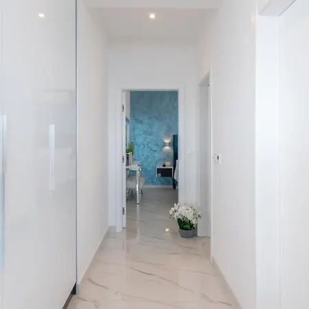 Apartman Lux Penthouse Panoramic View With Jacuzzi *