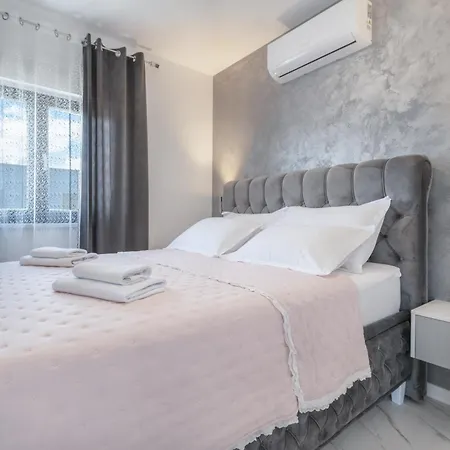 Apartman Lux Penthouse Panoramic View With Jacuzzi *