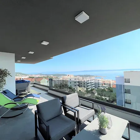 Lux Penthouse Panoramic View With Jacuzzi *