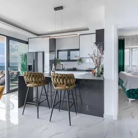 アパート Lux Penthouse Panoramic View With Jacuzzi マカルスカ