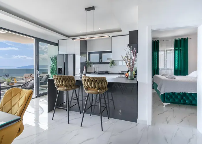 Διαμέρισμα Lux Penthouse Panoramic View With Jacuzzi Μακάρσκα