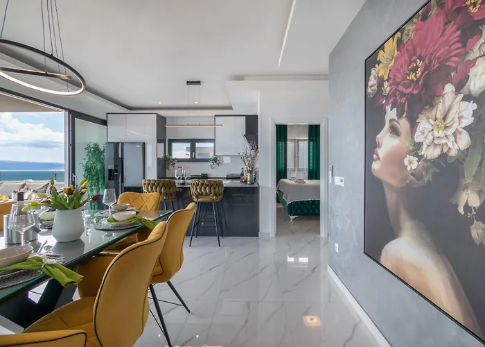 Lux Penthouse Panoramic View With Jacuzzi *