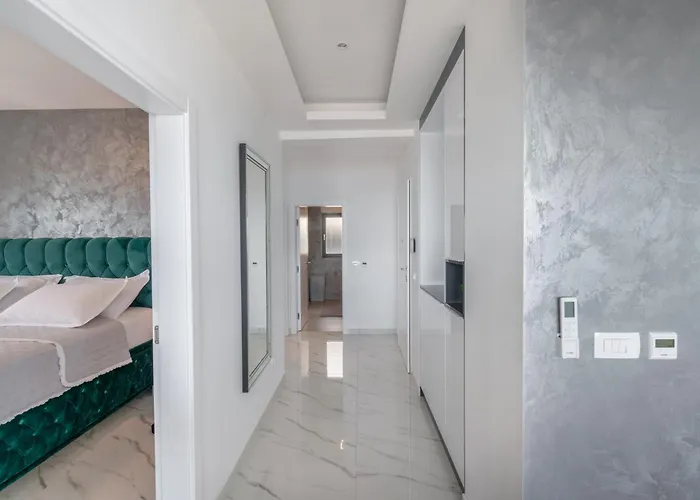 Lux Penthouse Panoramic View With Jacuzzi Διαμέρισμα