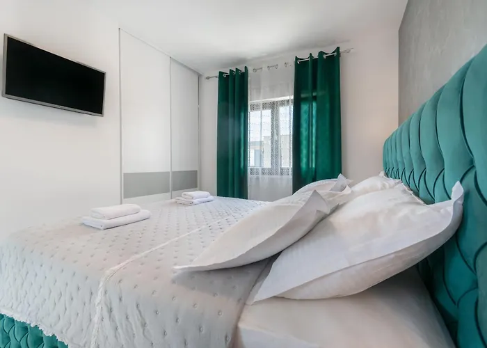 Lux Penthouse Panoramic View With Jacuzzi * Makarska