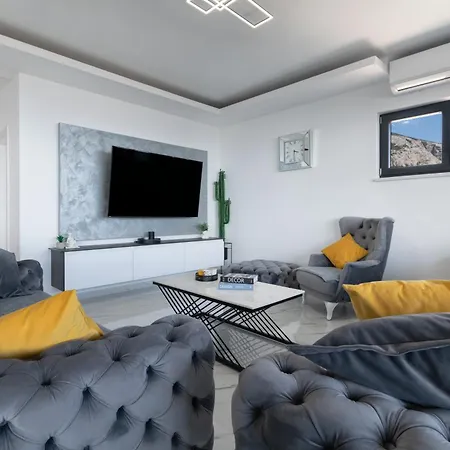 Lux Penthouse Panoramic View With Jacuzzi