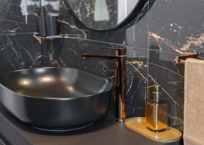 Lux Penthouse Panoramic View With Jacuzzi *